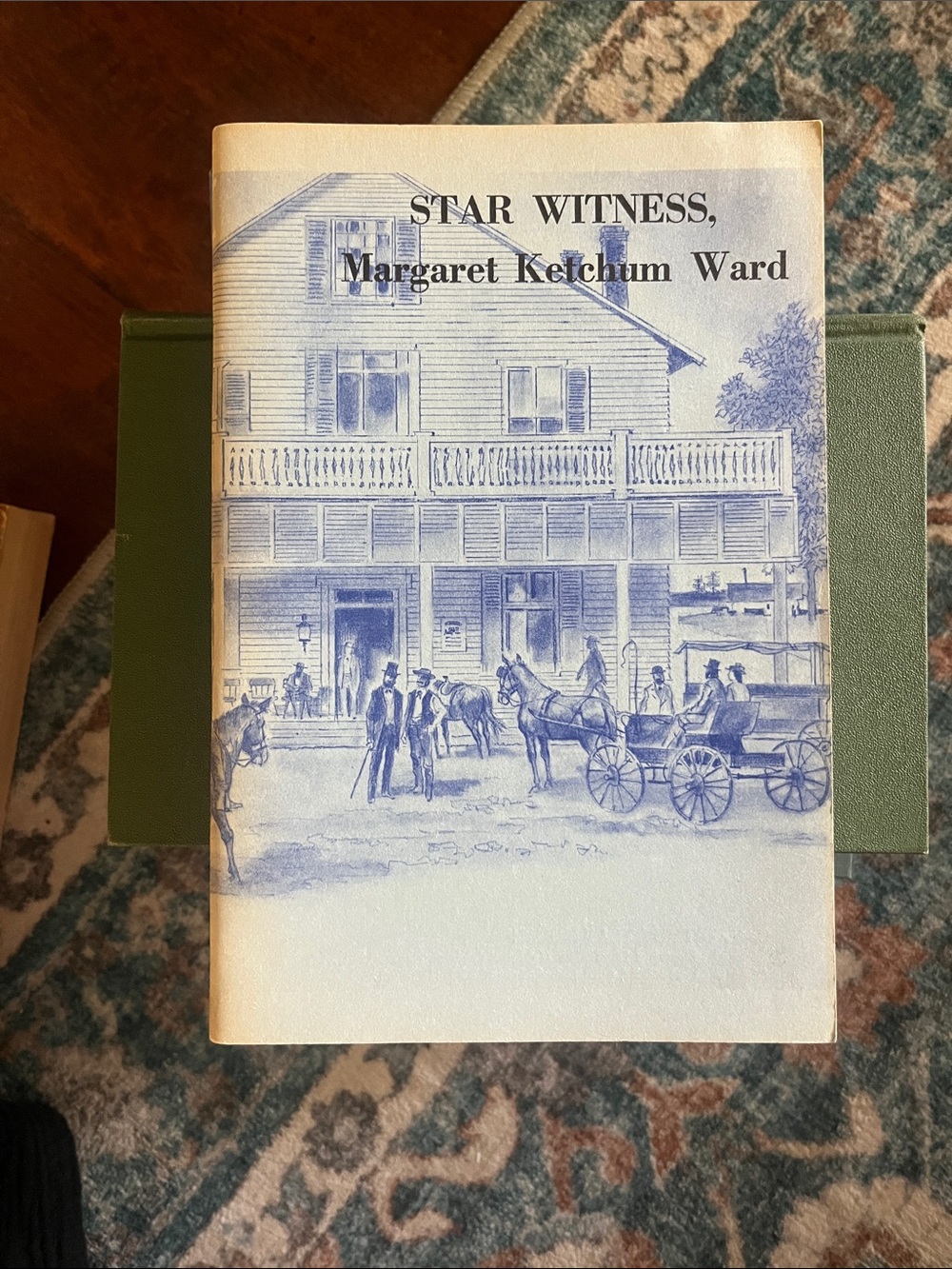 Star Witness by Margaret Ketchum Ward - Blue Illustrated softcover